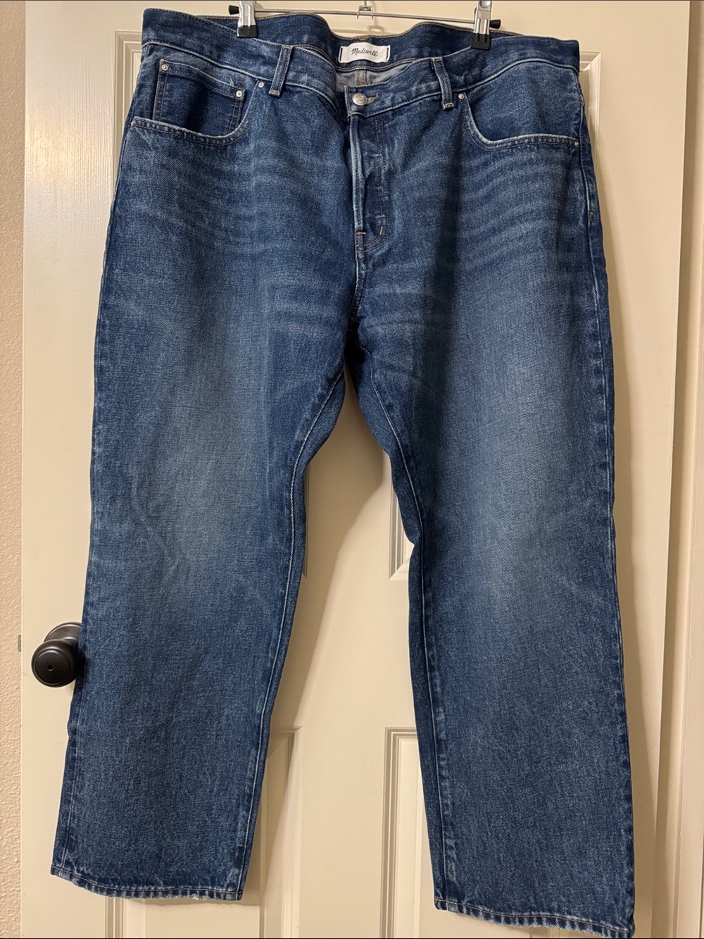Madewell The Dean Easy Straight Jean in Dark Blue Wash